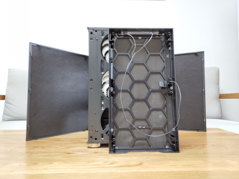 金河田峥嵘z22机箱装机全过程,金河田静音机箱装机教程