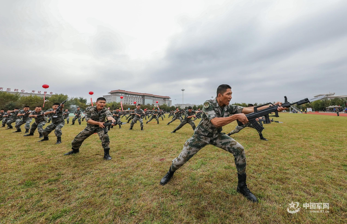 聚焦实战，这场军事体育运动会超燃