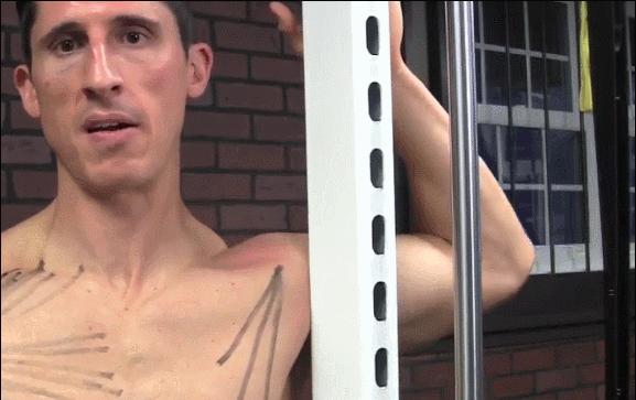 健身肩膀关节弹响疼痛怎么解决,健身肩关节响怎么恢复