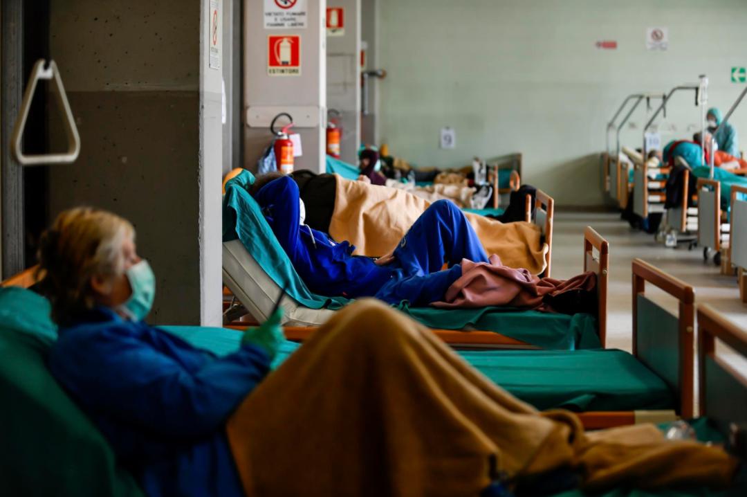 比起意大利的纺织订单,我们更关心Prada、Gucci背后的温州服装人