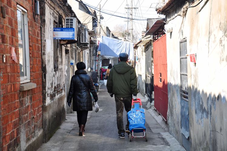 城南旧巷谁家的,探访老街旧巷带您寻觅城市记忆