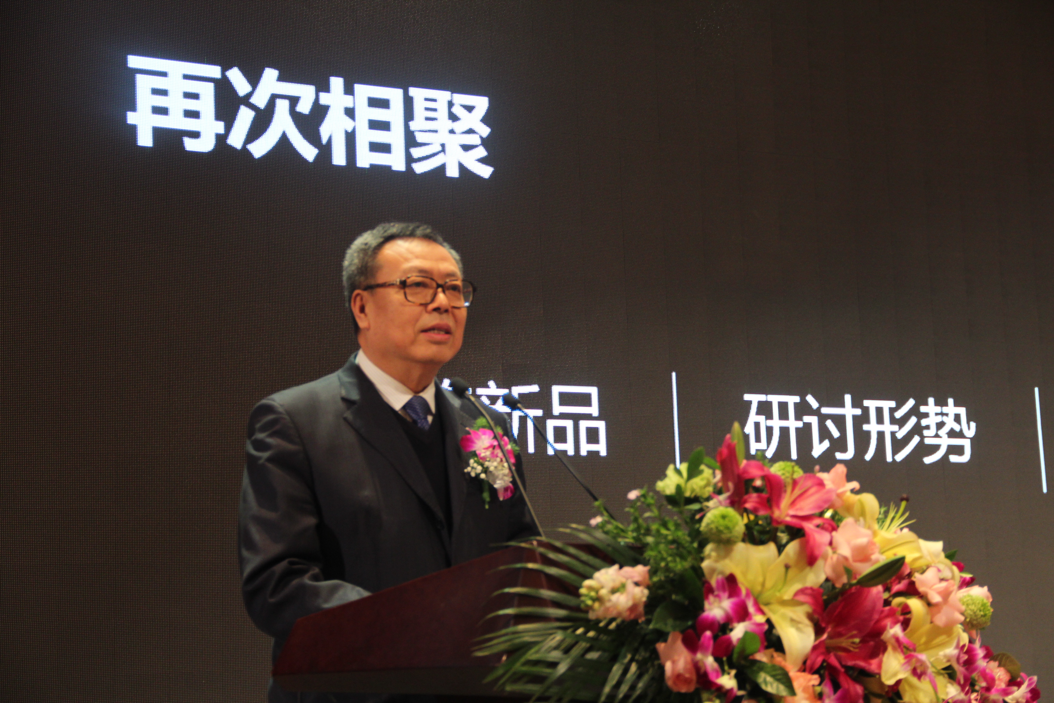 新能源大阳四轮电动车,四轮新能源车新款