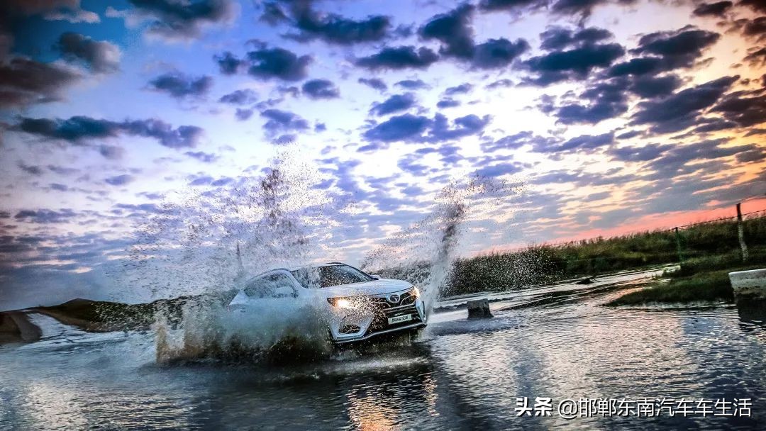 轮胎裂纹有什么补救方法,轮胎各种危险裂纹