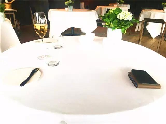 米其林餐厅三星美食试吃,米其林三星餐厅3000块能吃多少