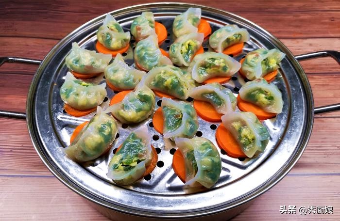 自己手工包饺子蒸几分钟能熟,包饺子的面粉怎么做才好吃呢