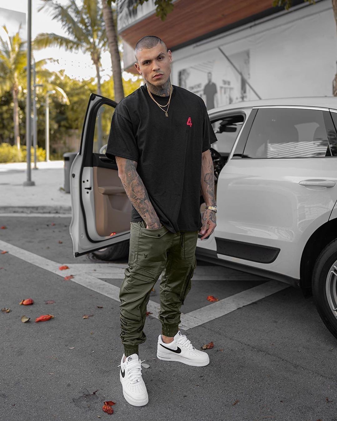 推荐几款适合夏天穿的牛仔裤,今年夏天一定要一条百搭的牛仔裤