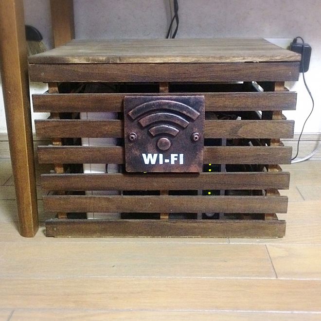 路由器网线杂乱,路由器放地下影响信号吗