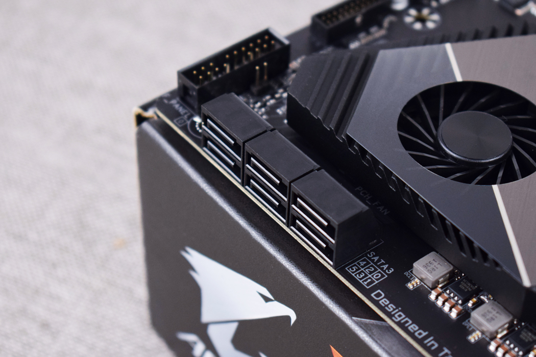 技嘉x570aoruselitewifi,技嘉x570aoruselitewifi横评