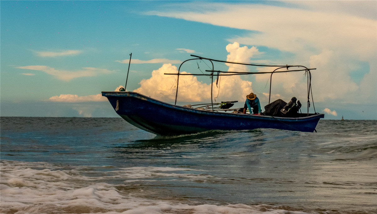 广西北海涠洲岛的火山岛介绍,涠洲岛是中国最年轻的火山岛吗