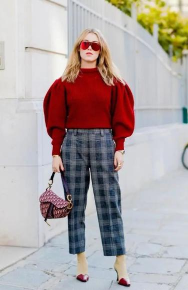 打*裤底**就要失宠了，今年大家都在穿“豆腐裤”，遮肉显高还时髦