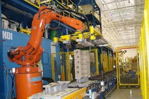 高薪铸造业，你会让自己的孩子去干吗？