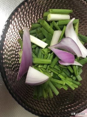 小龙虾最简单的做法去头的小龙虾,六种小龙虾哪种做法最好吃