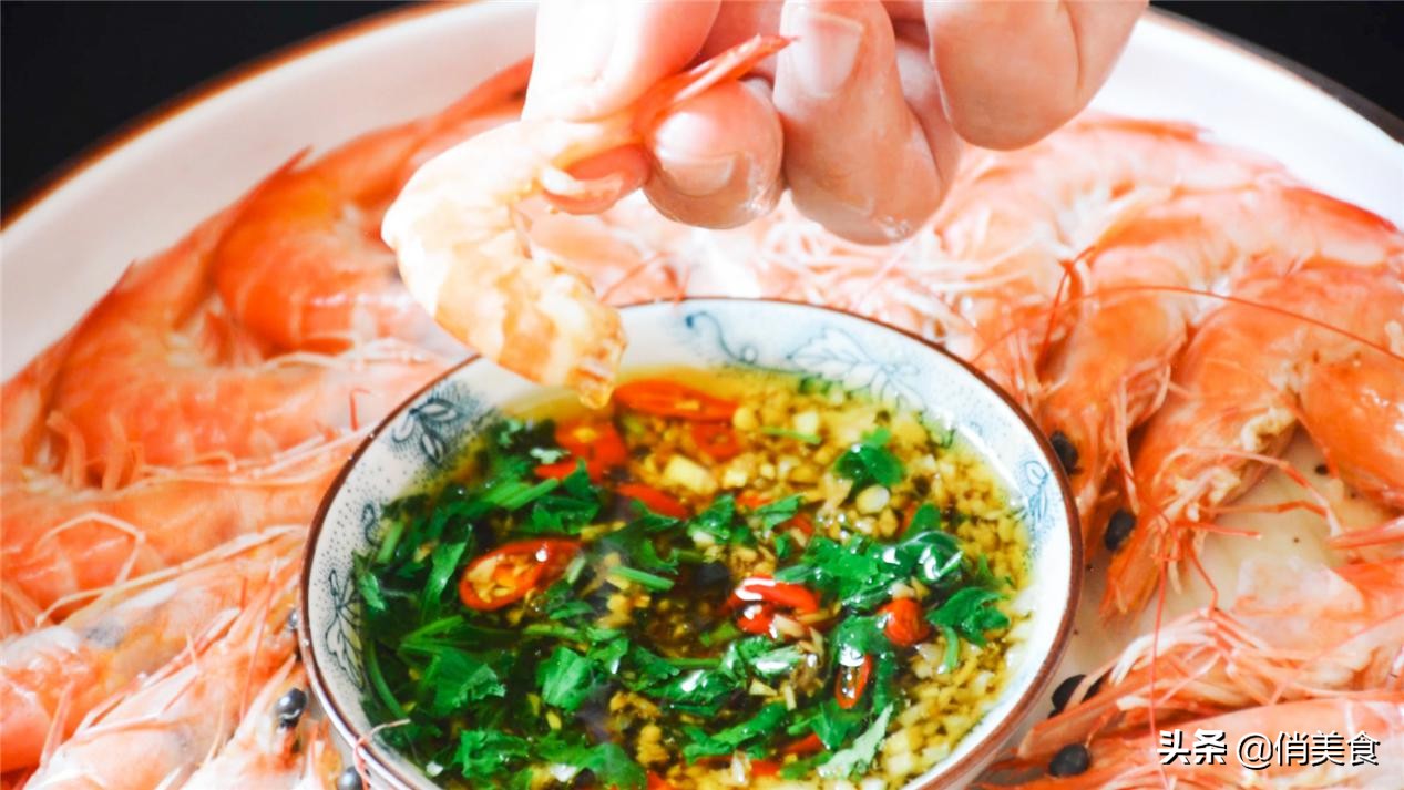 白灼大虾怎么做入口即化特别鲜嫩,白灼大虾怎么做才正宗