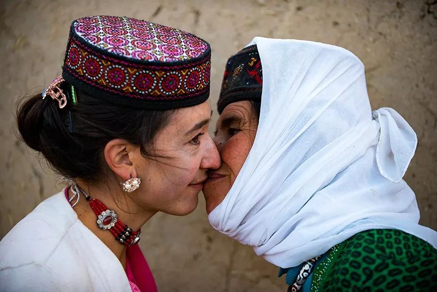 《塔吉克族生活励志篇》：一位维吾尔族摄影师眼中的塔吉克族人