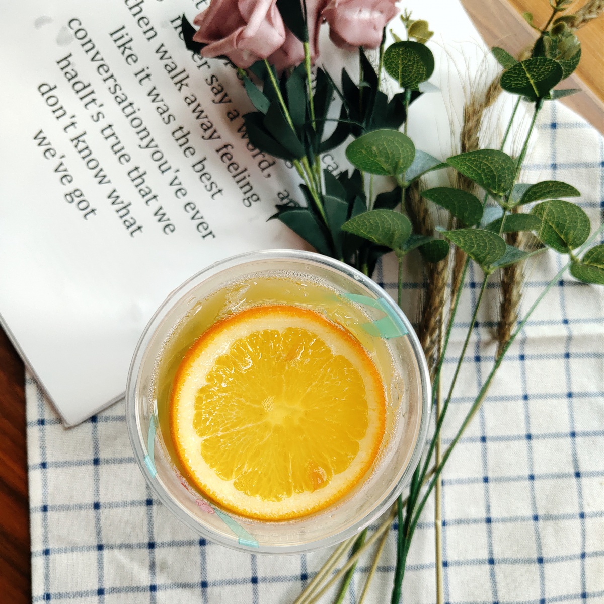 星巴克出了酒精饮料？8款星巴克新品冰调全线测评！