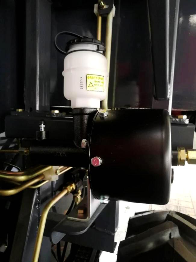 东方红系列玉米机,2020东方红玉米收获机