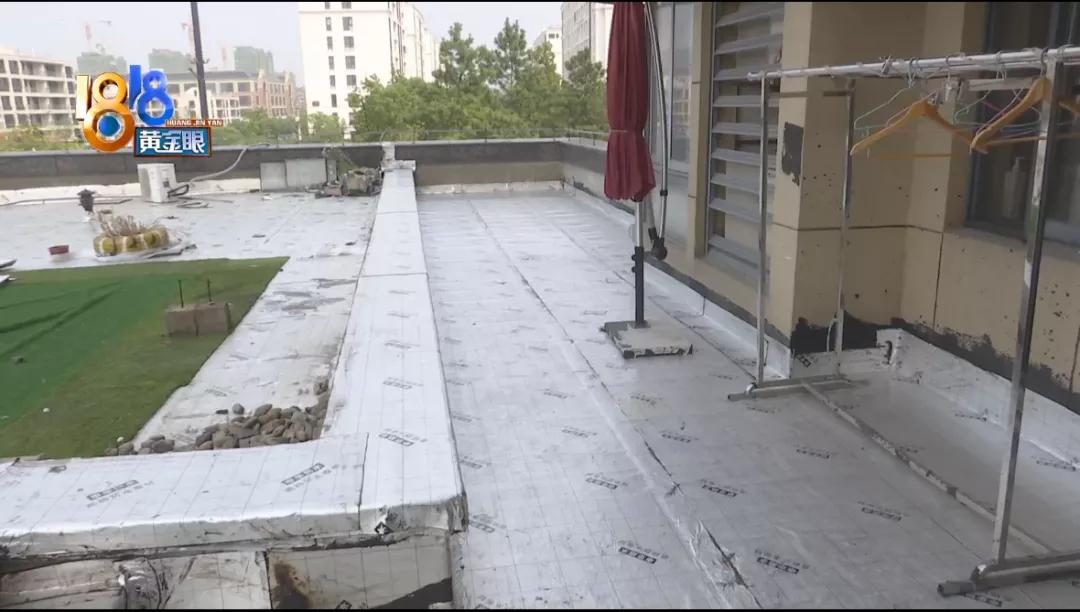 露台弄个小花园,露台上种花会把楼顶压塌吗