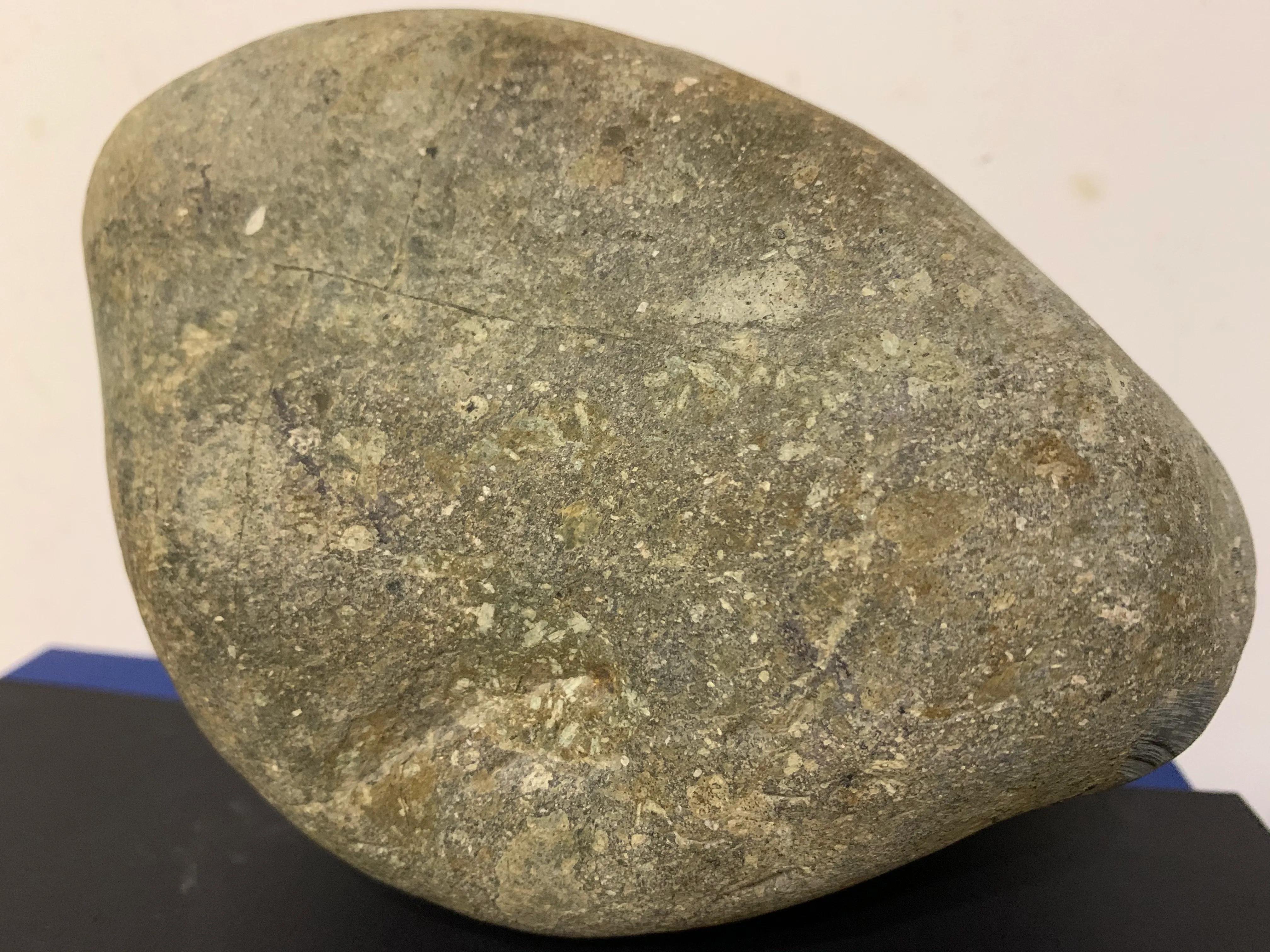 斜长石角砾岩无球粒陨石,月球混合碎硝角砾陨石