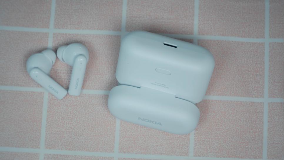 诺基亚e3102耳机和苹果耳机大小,诺基亚蓝牙耳机e3100评测