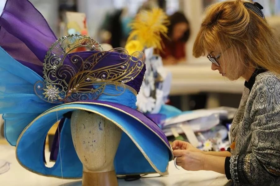 欧洲迪士尼亏损深层次原因,巴黎迪士尼是赚钱还是亏钱