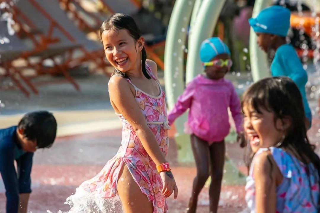 打卡亚洲新进最大水上乐园Bluetree嗨翻天