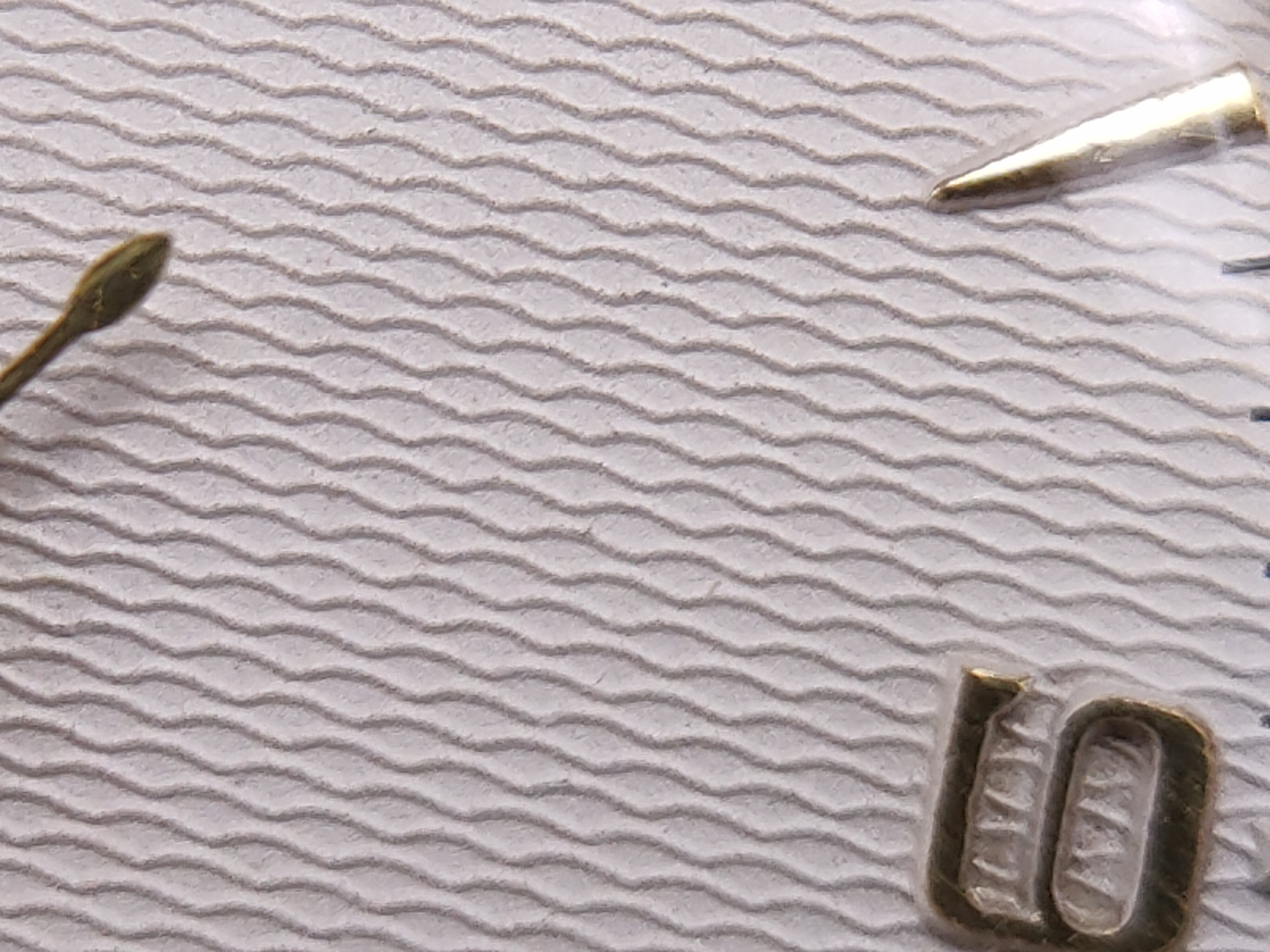 天梭哪款适合27岁男士,天梭哪个系列比较经典