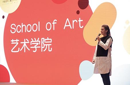 一所没有围墙的幼儿园,一所充满热情和爱的幼儿园