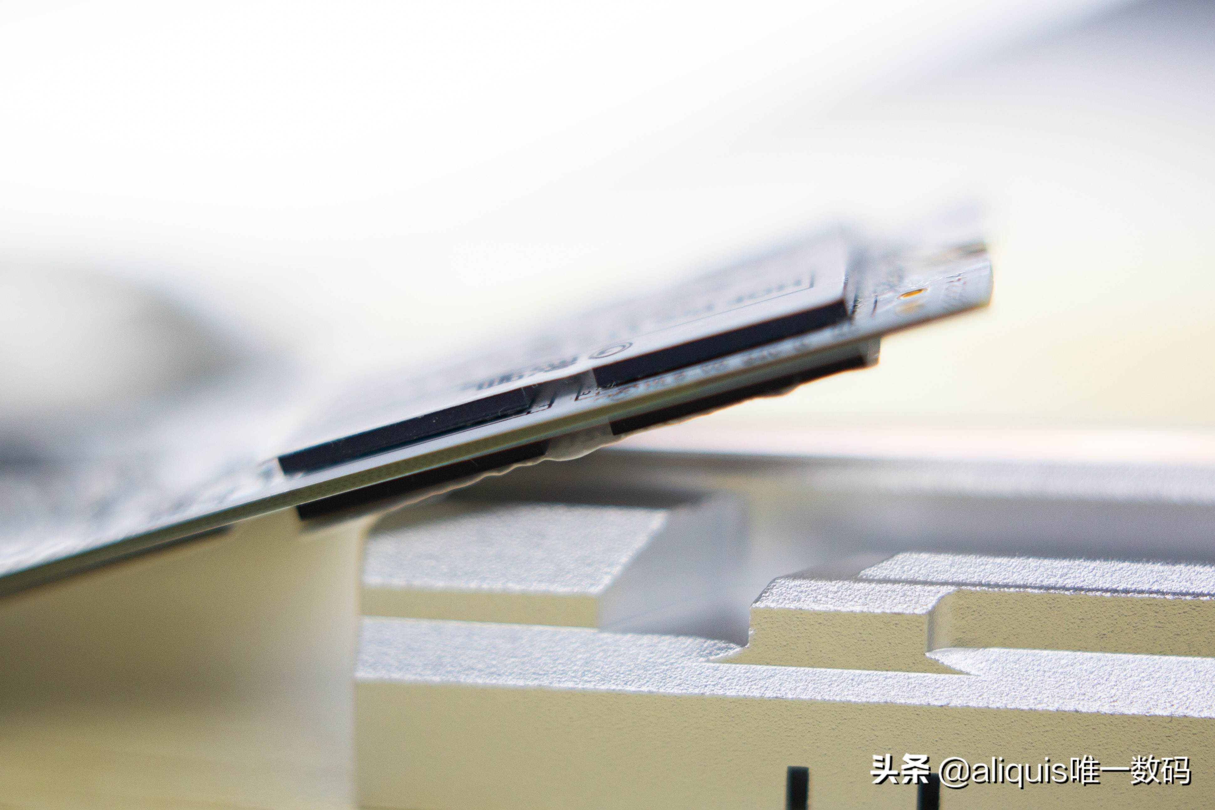 影驰hofpro2tbpcie4.0,影驰pcie4.0固态硬盘如何