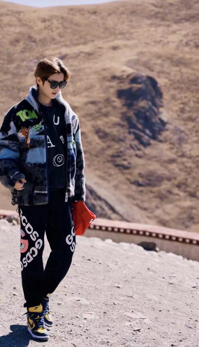 北京爷们鹿晗,鹿晗很爷们