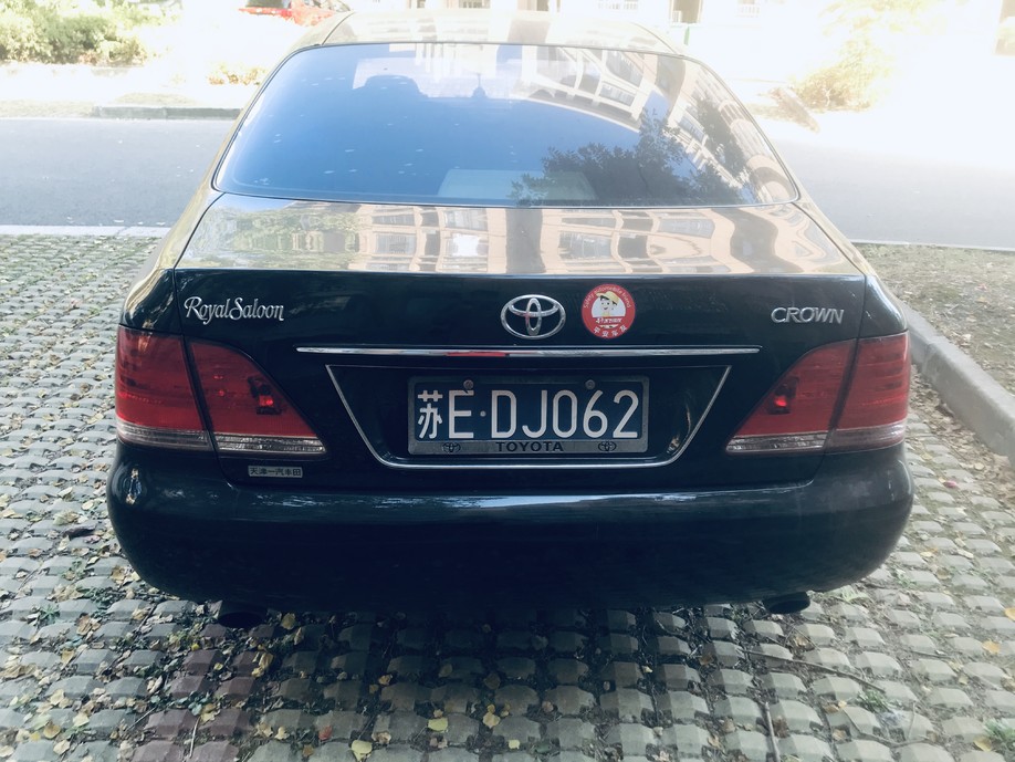 皇冠陆放两驱和四驱哪个动力好,皇冠陆放四驱和两驱动力有差别吗