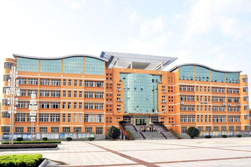 湖北黄冈最富的县排名,湖北黄冈市最好的十所小学