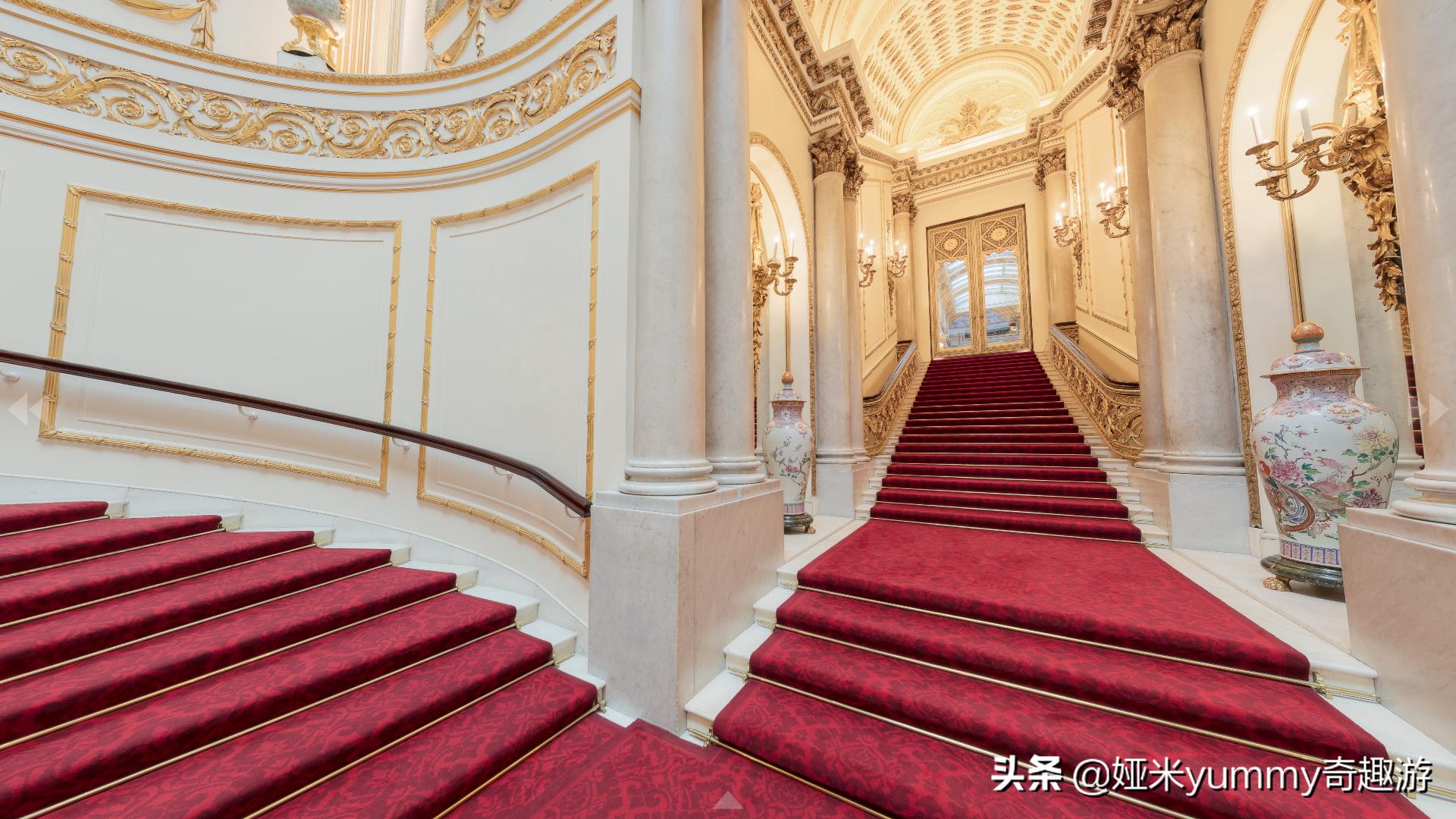 白金汉宫是女王的宫殿吗,伊丽莎白二世白金汉宫阳台