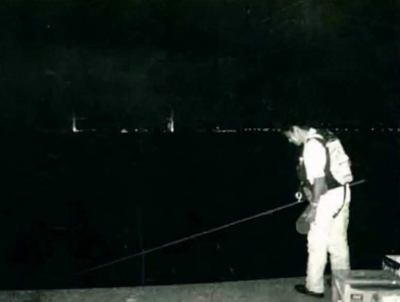 「日本专业矶钓书籍」海鲈矶钓技巧浮游矶钓鲈鱼