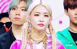 被喷整容脸，却凭实力逆袭为泫雅、宣美接班人，绝不止是穷哈