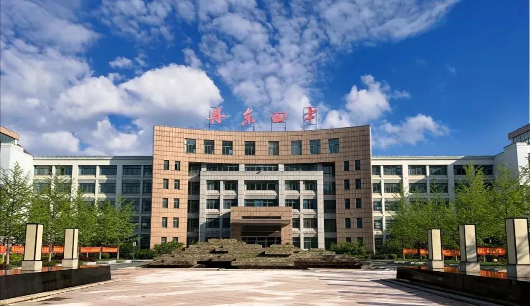 辽宁省丹东市第五高级中学,辽宁第四中学