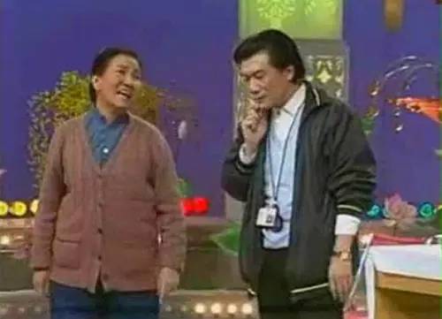 哪一年春晚致敬前几年春晚,历年以来最经典的春晚节目是什么