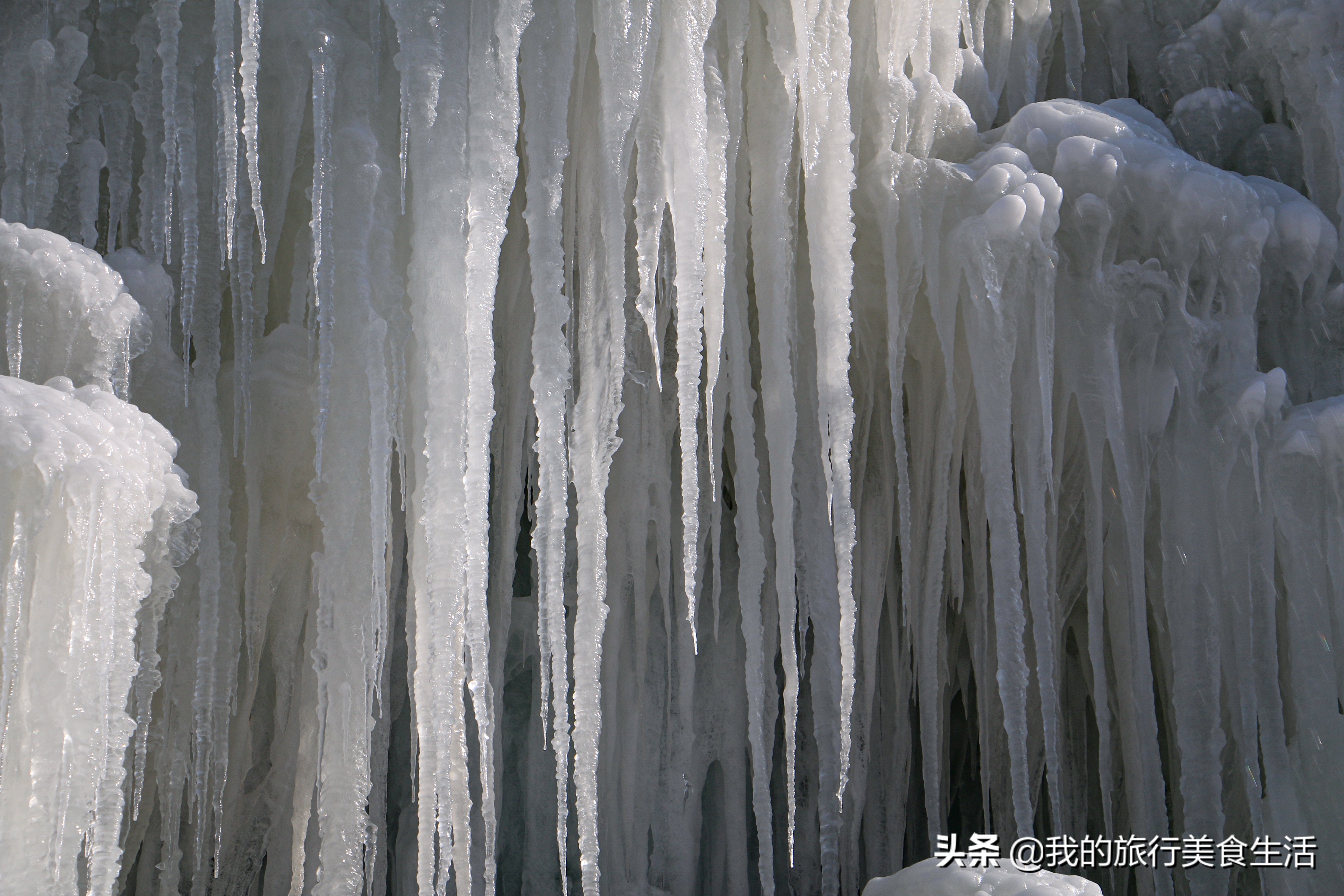 太原在哪看冰瀑布,太原冰川瀑布