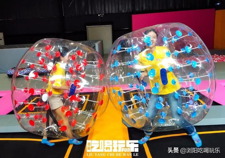 蹦床馆网红滑梯室内,旱雪滑梯蹦床公园