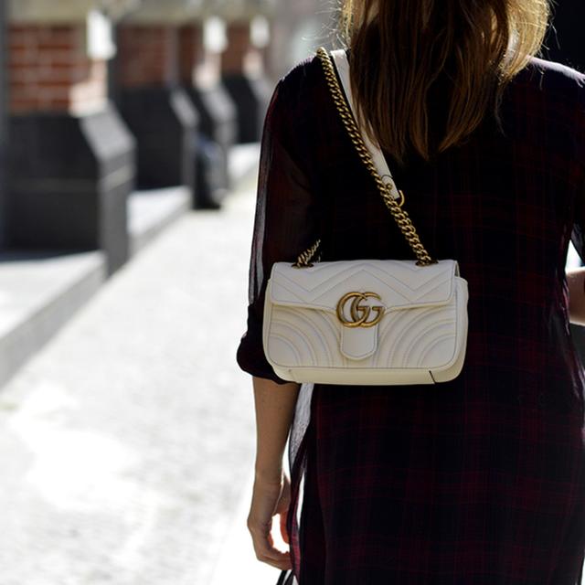 二手奢侈品包便宜吗,现在二手奢侈品怎么那么多