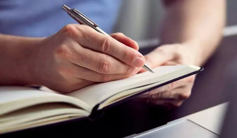 自考毕业论文怎么写,自考为什么要写毕业论文