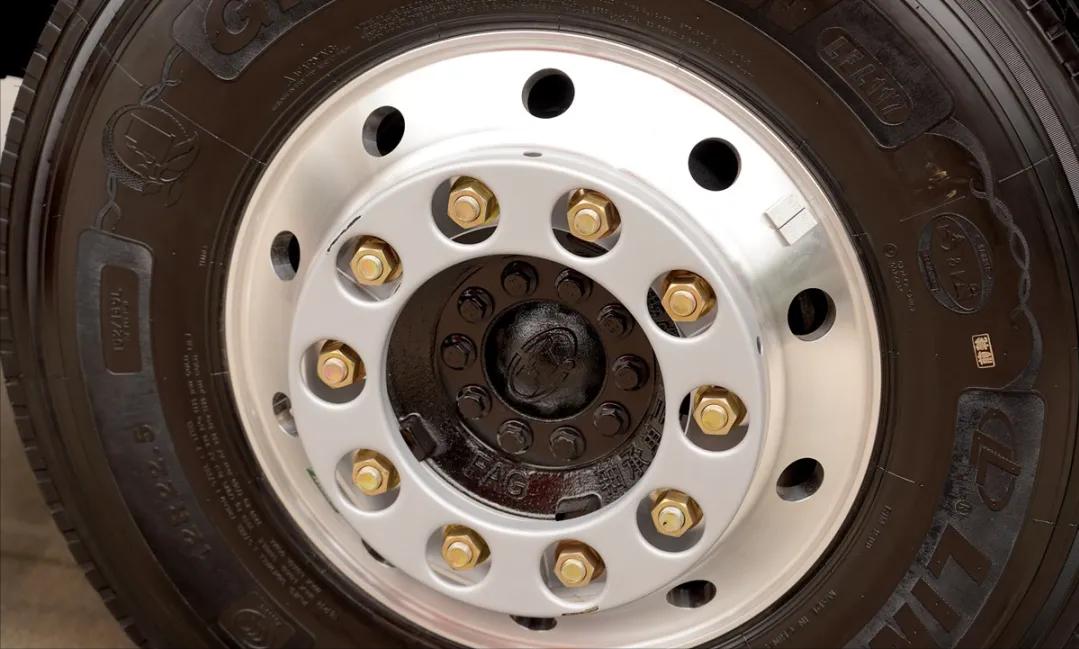 jh6卓越版解读,jh6牵引车480卓越版跟领航版区别