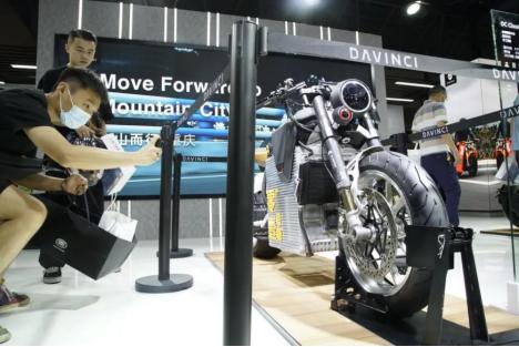 跨越大半个中国来到重庆摩博会,全国摩友齐聚重庆摩博会