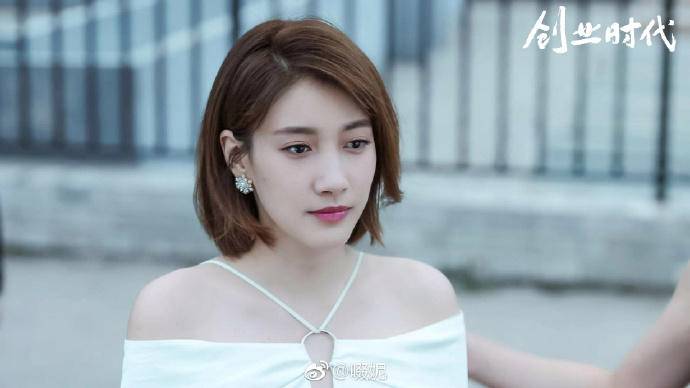 《创业时代》职场穿搭教科书啜妮教你从寿司店小妹进阶成女白领