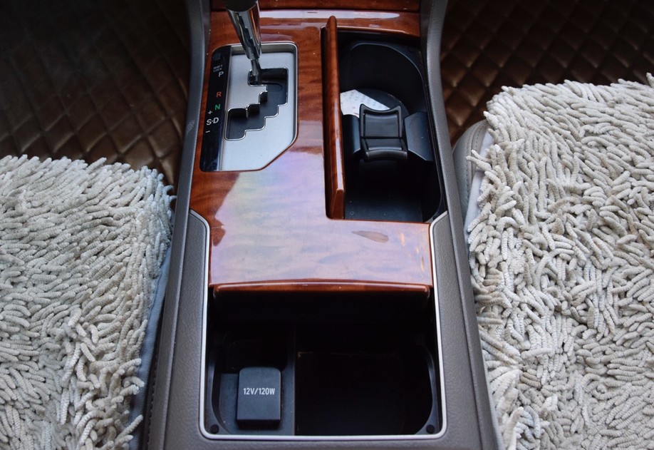 中国b级车标杆丰田凯美瑞,六代凯美瑞是哪一年到哪一年的