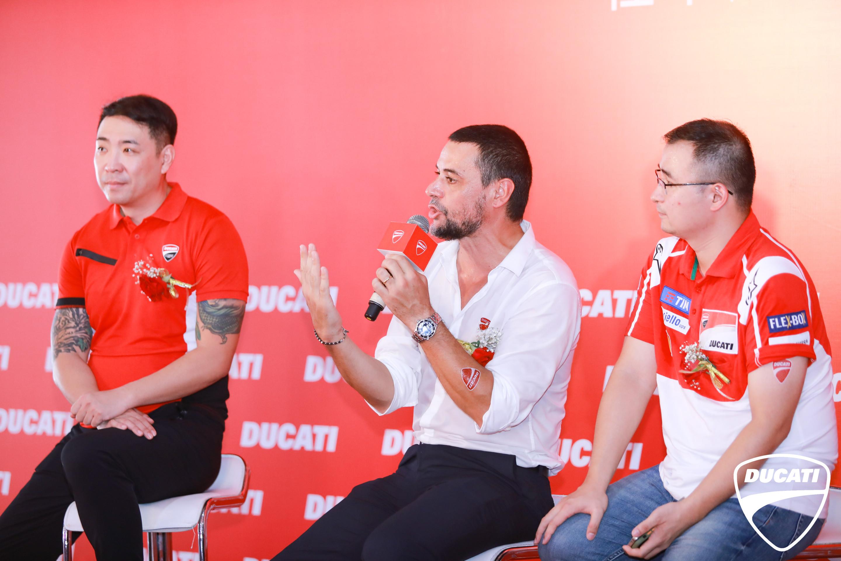 深圳杜卡迪中心店,郑州杜卡迪开业