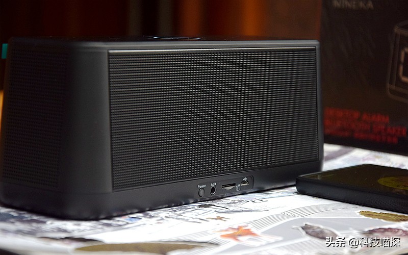 蓝牙音箱时钟闹钟,蓝牙音箱时钟夜灯语音唤醒一体