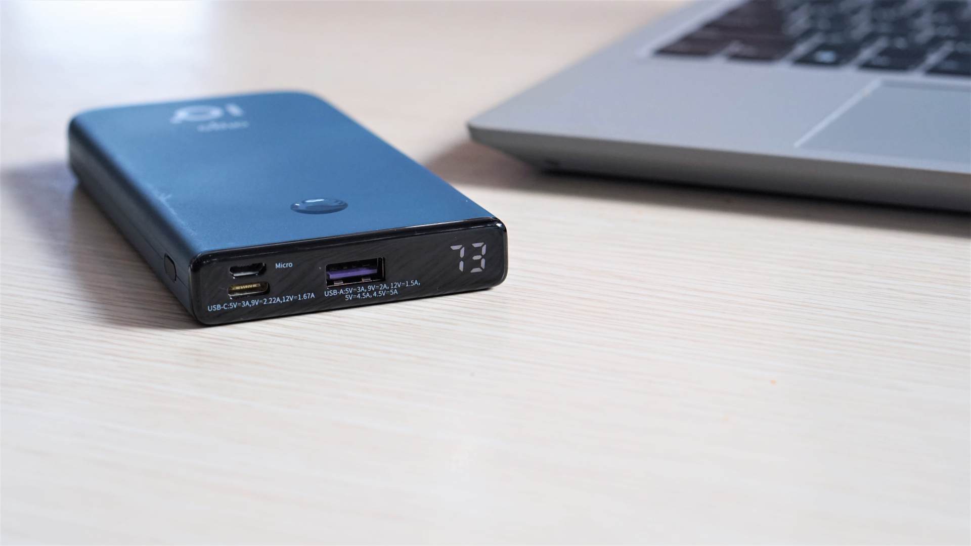 快充移动电源小巧,快充移动电源12v