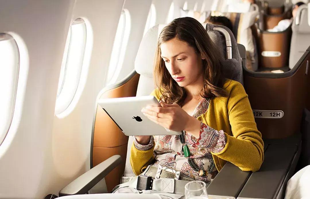 飞机哪里座位最舒适,737飞机靠窗选座位最佳位置图解