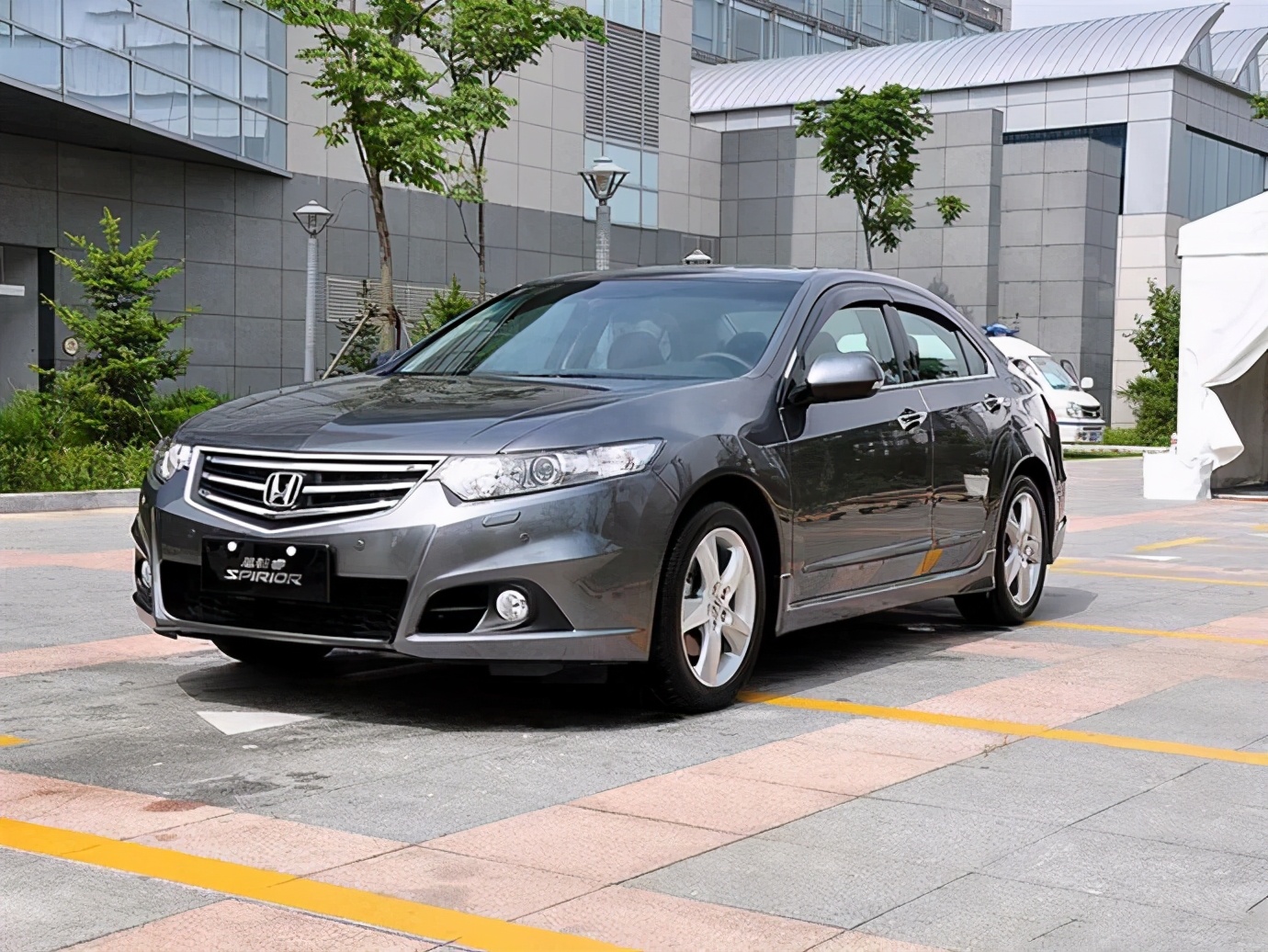 十代雅阁哪代最经典,十代雅阁什么版本最划算