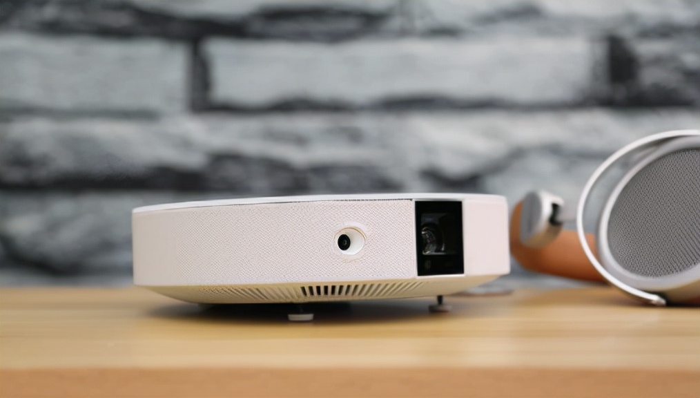 推荐的投影仪品牌和型号怎么选,如何选择入门级投影仪品牌